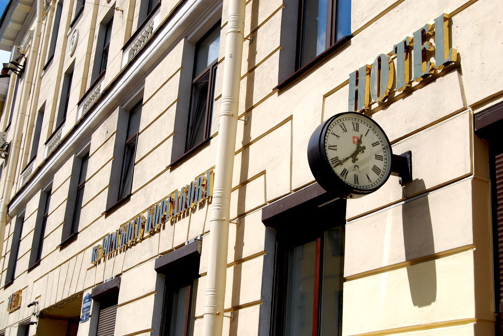 Hotel On Rimskogo-Korsakova Sankt Petersburg Exterior foto